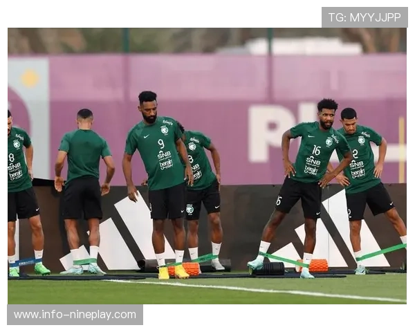 沙特足球队历史上几位杰出前球星及其对球队的贡献